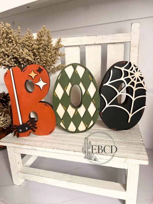 Vintage Halloween Boo word shelf sitter.
